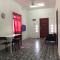 Homestay Idaman B B with 2 room aircond 2 Quen Bed and Not Sharing Room -Privacy