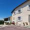 Maison avec grange & piscine vue sur les Pyrénées - Puymaurin