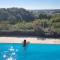 Maison avec grange & piscine vue sur les Pyrénées - Puymaurin