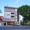 Hotel Golden Riviera