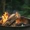 Couples Retreat: King Bed:Hot tub:Firepit & More - Blue Ridge