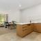 Hobson Quay Apartments by Urban Rest