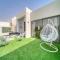 Damac Hills ll - 4 bedrooms House with Private Pool at Dubai Land - Dubaj