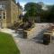 Garden Apartment - Close to Town Centre - sleeps 6