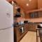 Group Bookings: Up To 30 Guests Across 5 Spacious Flats! Keyless Access Free Wifi & Parking - Birmingham