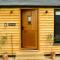 The Cabin at the Croft - Idyllic rural retreat perfect for couples and dogs - Leigh