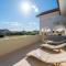 Ema's Olive Garden Apt 2 -private parking, 10 min drive from sandy beach - Poličnik