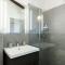 Apartment Residence Miralago - Utoring Apt- C29 by Interhome - 皮亚佐尼亚