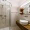 Apartment Residence Miralago - Utoring Apt- D33 by Interhome