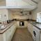 Barnfield - Beautiful Barn, River views, Close to Quay - Dittisham