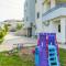 DERON Apartments