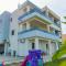 DERON Apartments