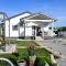 Holiday home Aprilis with pool, jacuzzi and sauna