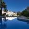 Agradable adosado con piscina la Hidalga