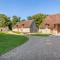 The Chateau de Paradis, an elegant estate located in the Loire Valley - La Croix-en-Touraine