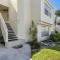 2BD/2BA Condo w/ Beach Access & Pool Isla del Sol - سانت بطرسبرغ