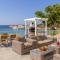 Katina Beach Villa