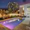 Dream House 5 Bedroom w Amazing Heated POOL - Hollywood