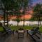 Sunset Shores Resort by AvantStay Private Beach - Mooresville