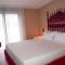 LuxOtel City Lodge