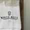 White Note Luxury Suites - 佩里沃罗