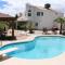 Vegas Getaway, Pool, Basket Ball, Games, Cook - لاس فيغاس