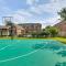 Central College Station Townhome with Community Pool - كوليج ستيشن