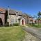 Seashells Cottage - Part of the The Bay Filey Holiday Village with pool, gym and direct beach access, pub, restaurant, tennis and meadows walks