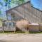 Half Mile to Ski Slopes Conway Condo with Hot Tub!