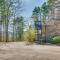 Half Mile to Ski Slopes Conway Condo with Hot Tub!