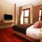 Chu Hotel
