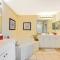 Naples Resort Townhome with Screened Patio! - نيبلس