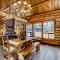 Kicking it Real Log Cabin - لا بين