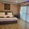 Central Guesthouse Chiang Rai - Bread & Breakfast