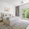 Whole 3 BR with Maids Room House - The Springs - Privat Garden