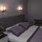 A Hotels & Suite