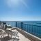 Sky & Sea Apartment by Wonderful Italy