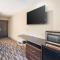 Microtel Inn & Suites by Wyndham Brooksville