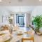 Charming 1BR Apartment in Creek Edge Tower 1, Dubai Creek Harbor by Deluxe Holiday Homes