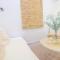 For You Rentals Encantador Estudio TEMPORAL con Cama Doble y Sofá Cama, Patio Compartido CTG86 - مدريد