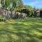Szárszó Apartment with 3 rooms and PRIVATE BEACH, PRIVATE PARKING - Balatonszárszó