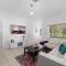The Vibrant Retreat - Villa With Private Patio