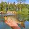 Cedar Boutique Lodge-dog fishing and Spa access - York