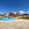 Timber & Tin H 2Bed 2Bath w Pool & Rooftop Deck - Kanab