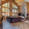 Luxurious Cabin on Castle Rock Lake! Sleeps up to 20! - Mauston