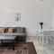 Dana-Private Room in a shared duplex Apartment -3