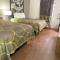 Super 8 by Wyndham Eureka/Six Flags Nearby