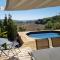 Gîte avec piscine vue sur Montcuq - Saint-Daunès