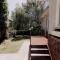 Spacious home near the Derwent in Sandy Bay