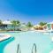 5003 Two Pools One minute to beach, tents chairs come stay at the SEA PEARL